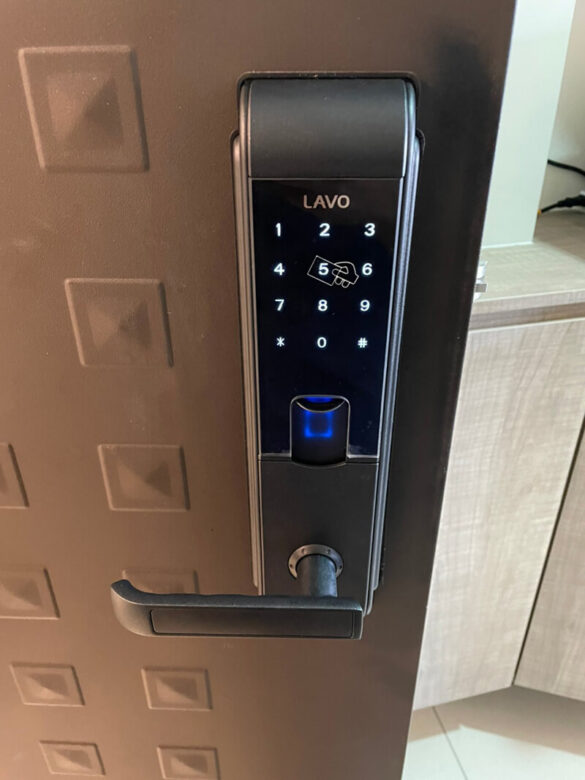 LAVO電子鎖L31實際安裝 (3)